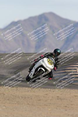 media/Nov-16-2025-Race Pace (Sun) [[8c5fa54630]]/Verified Riders/8-Turn 12 (120pm)/